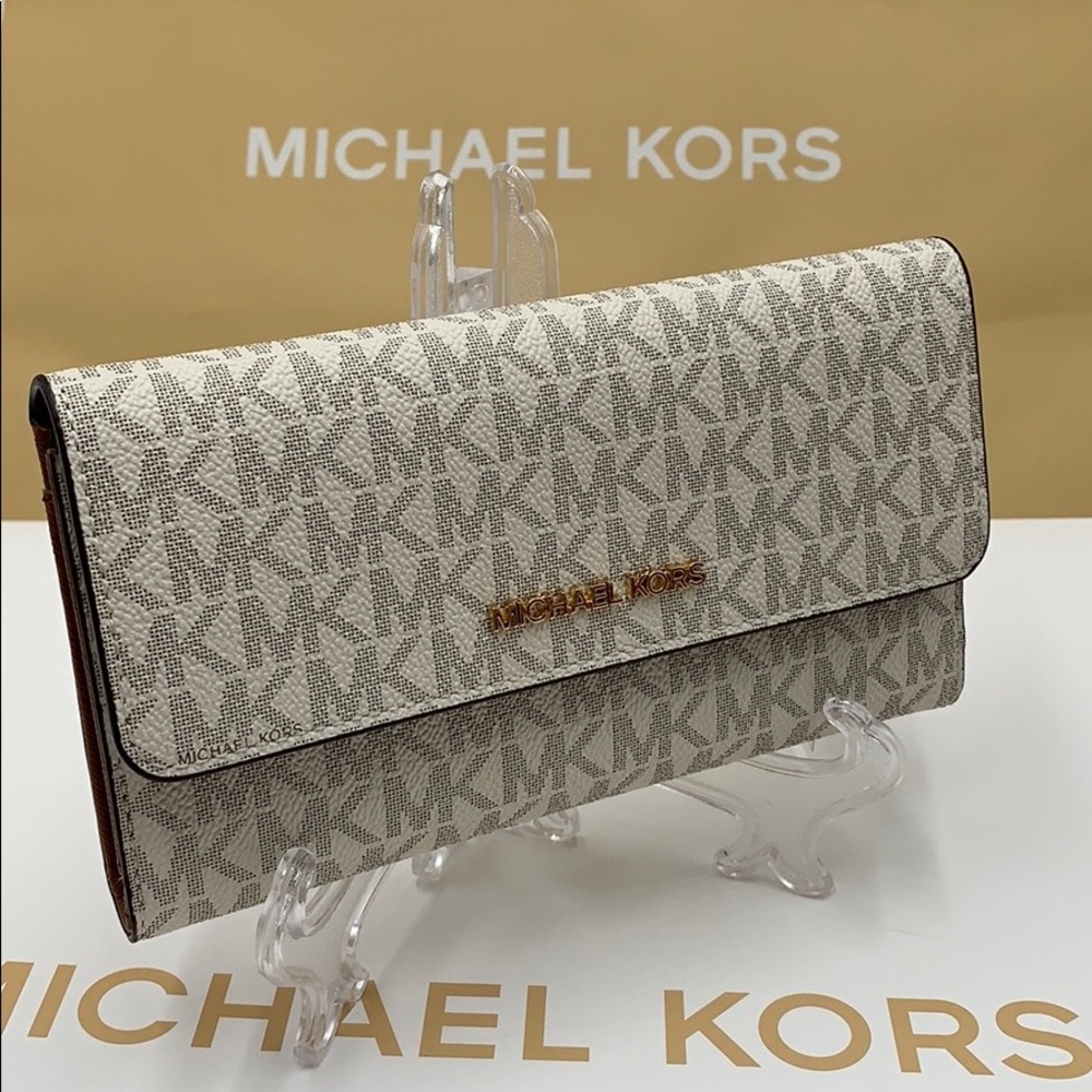 Michael Kors Michael Kors Jet Set Travel Trifold - Picture 7 of 16